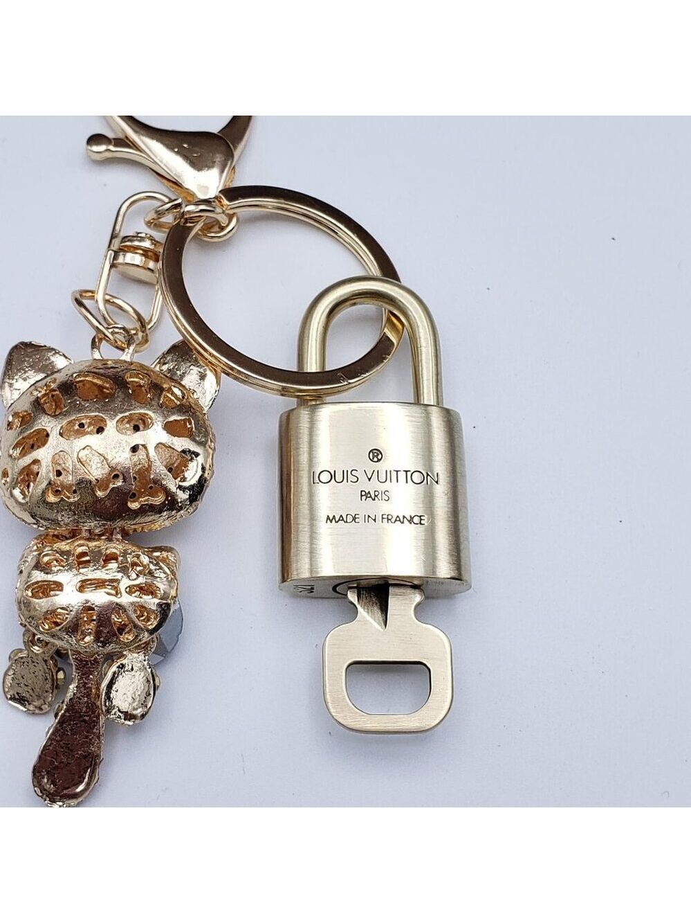 Authentic Louis Vuitton Lock & Key with Unbranded Cat Charm, Keychain - Picture 7 of 12